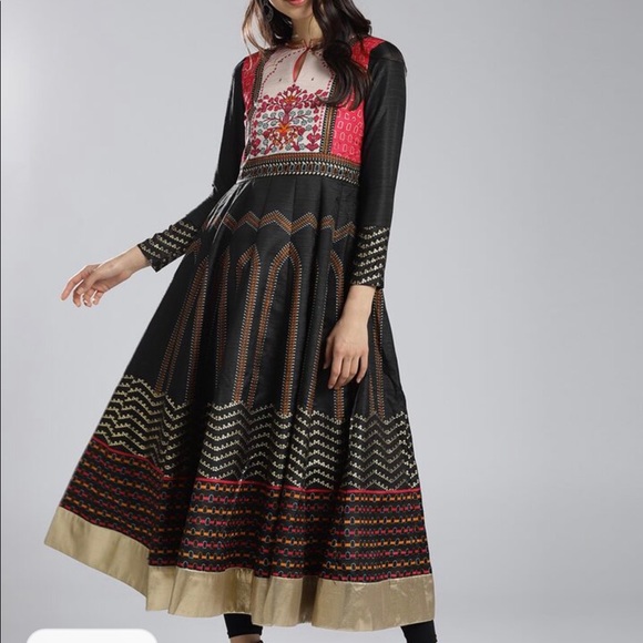 Anarkali party wear kurta size small black and pink colour - Picture 2 of 5